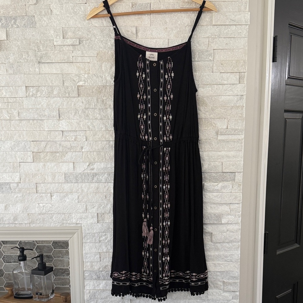 Black and Pink Embroidered Women's Dress